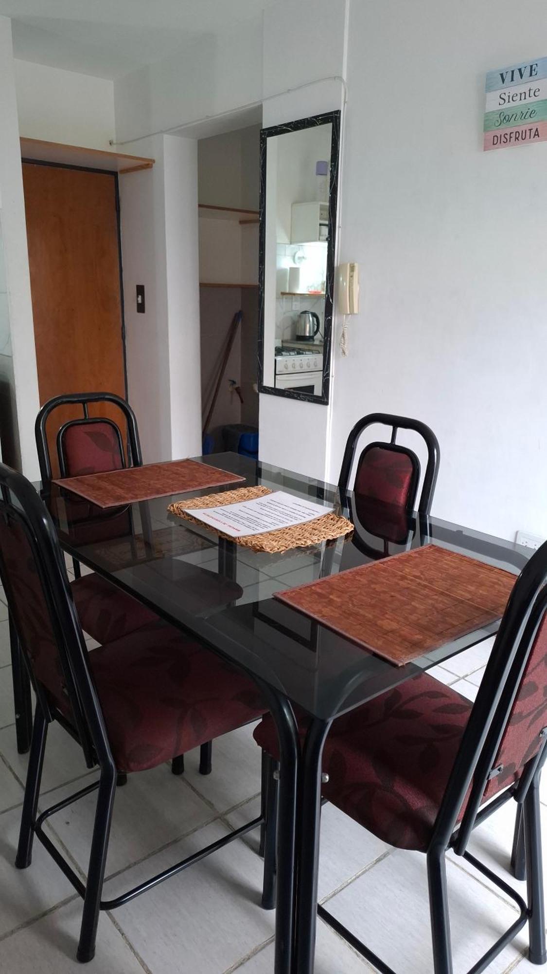 - Zona Centro Apartment *