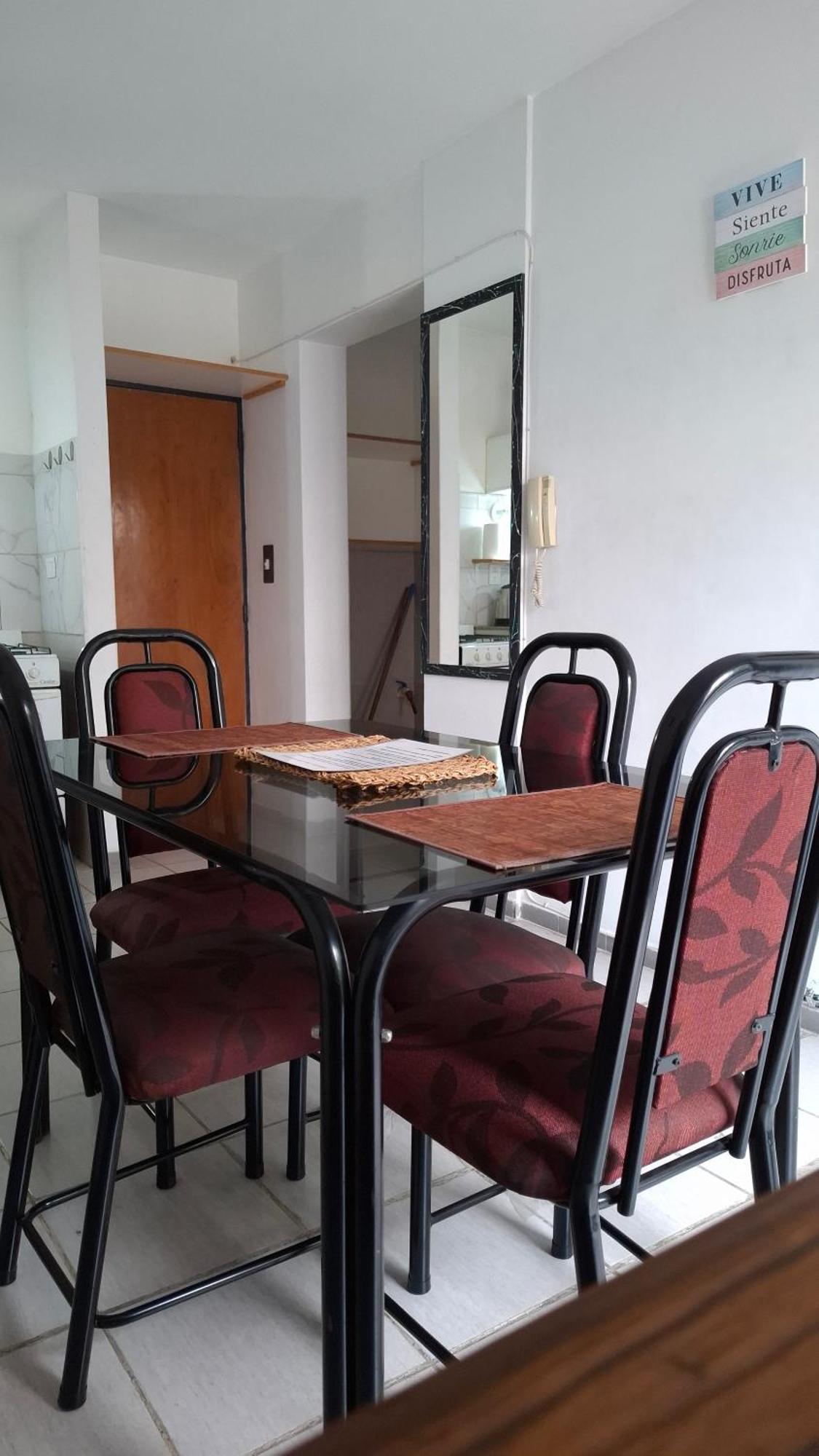 - Zona Centro Apartment *